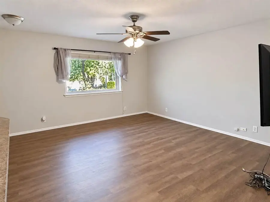 421 Stansbury Street, Perkins, OK 74059 - #2