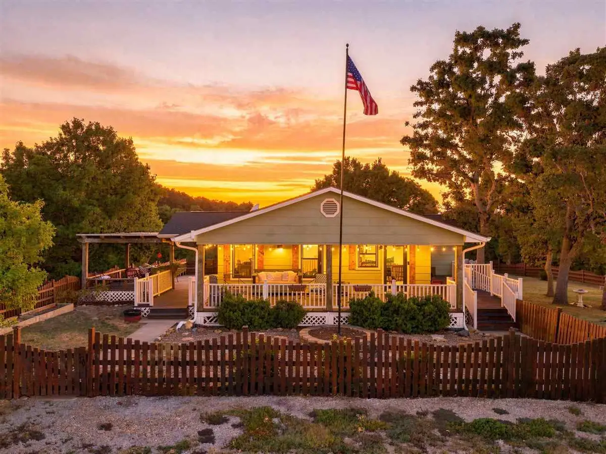 4609 S Underwood Road, Yale, OK 74085 - #1