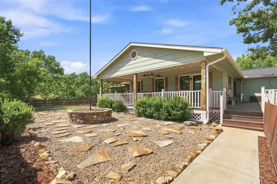 4609 S Underwood Road, Yale, OK 74085 - #2