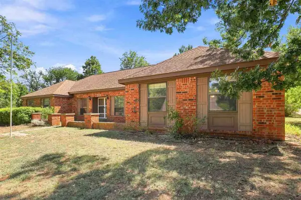 717 N Willow Drive, Stillwater, OK 74075-1332