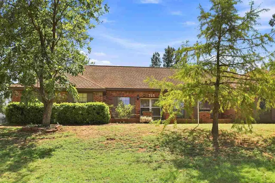 717 N Willow Drive, Stillwater, OK 74075-1332 - #3