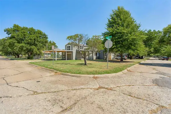 2030 W Arrowhead Avenue, Stillwater, OK 74074