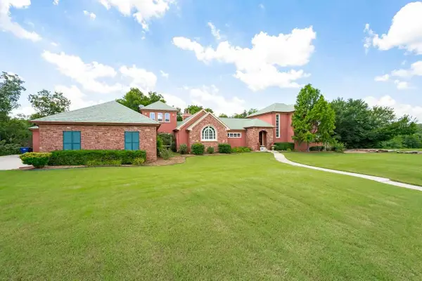 2219 Stone Pointe Court, Stillwater, OK 74074