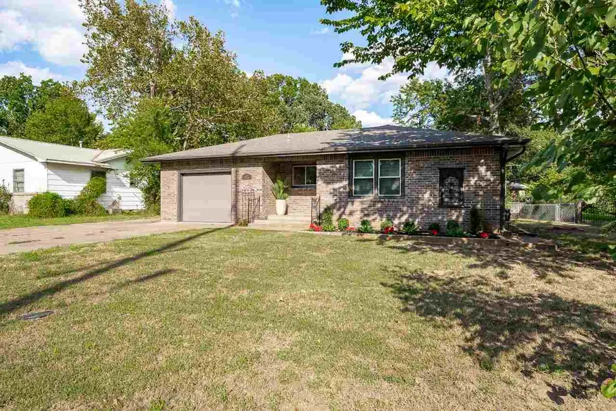 1119 S Pine Street, Stillwater, OK 74074 - #2