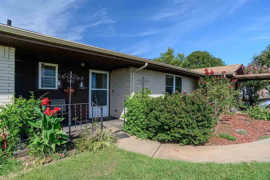 722 S Rose Road, Glencoe, OK 74032 - #2