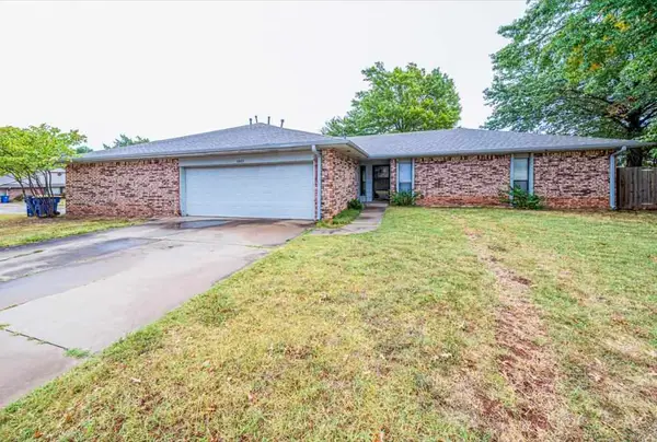 1805 S Hillside Court, Stillwater, OK 74074-2306
