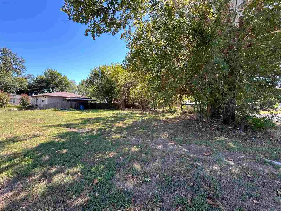220 W Stumbo, Perkins, OK 74059-0275 - #3
