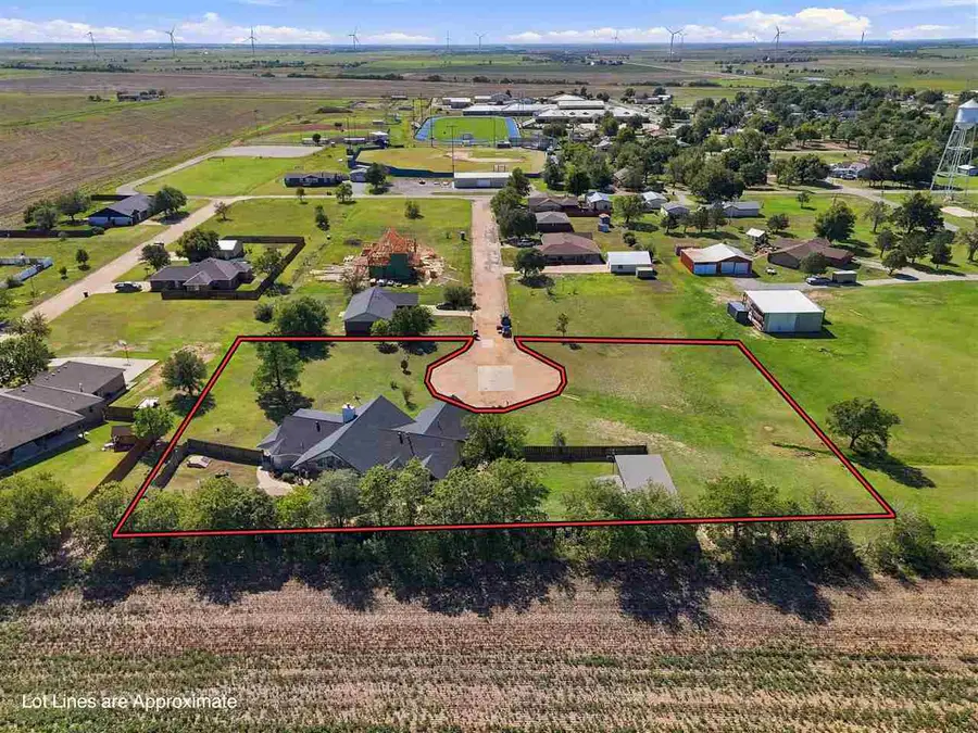 613 Oakridge Court, Covington, OK 73730 - #3