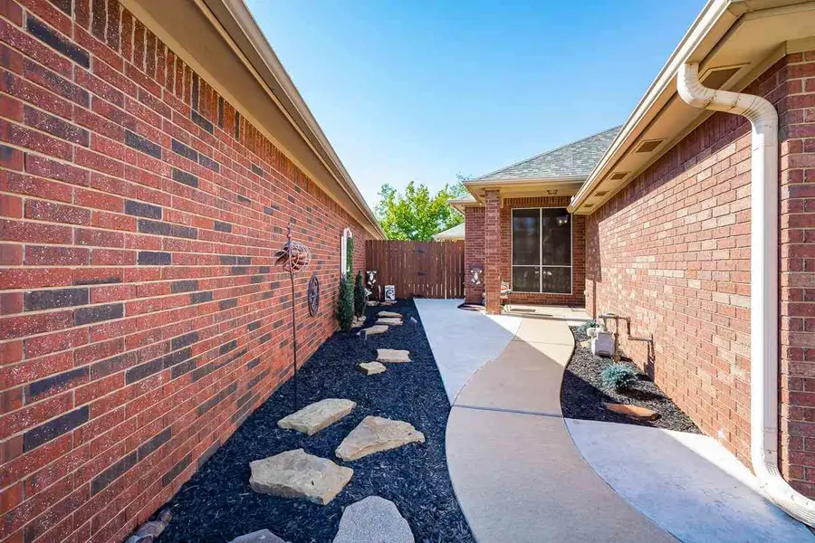 28 Windsor Circle, Stillwater, OK 74074 - #2