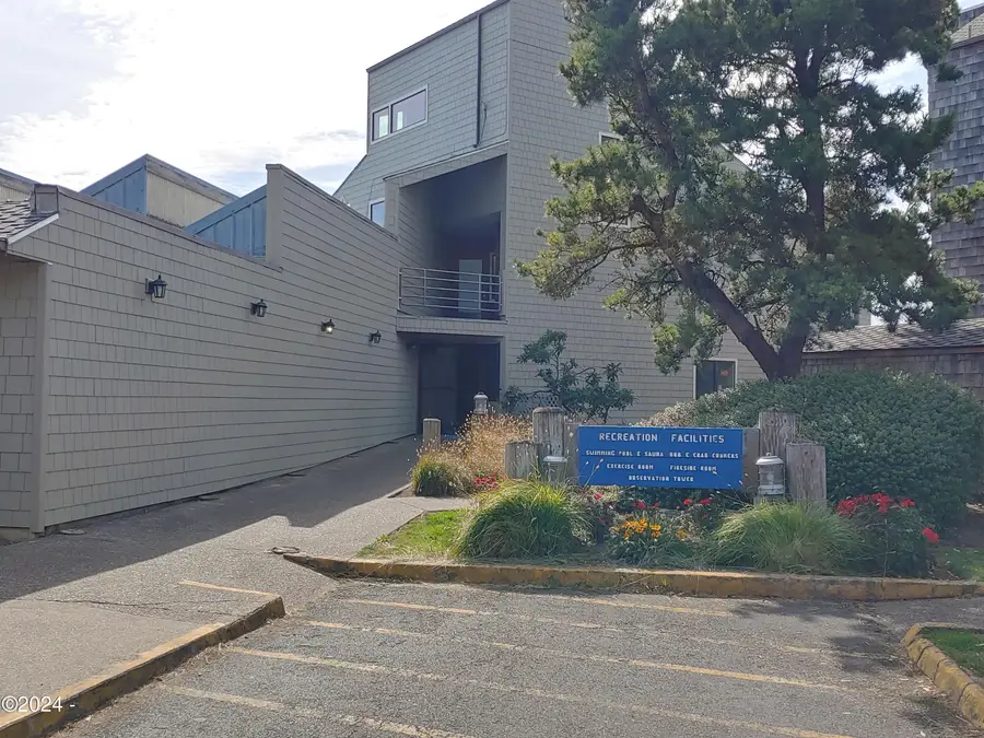 1000 SE Bay, Newport, OR 97365 - #2