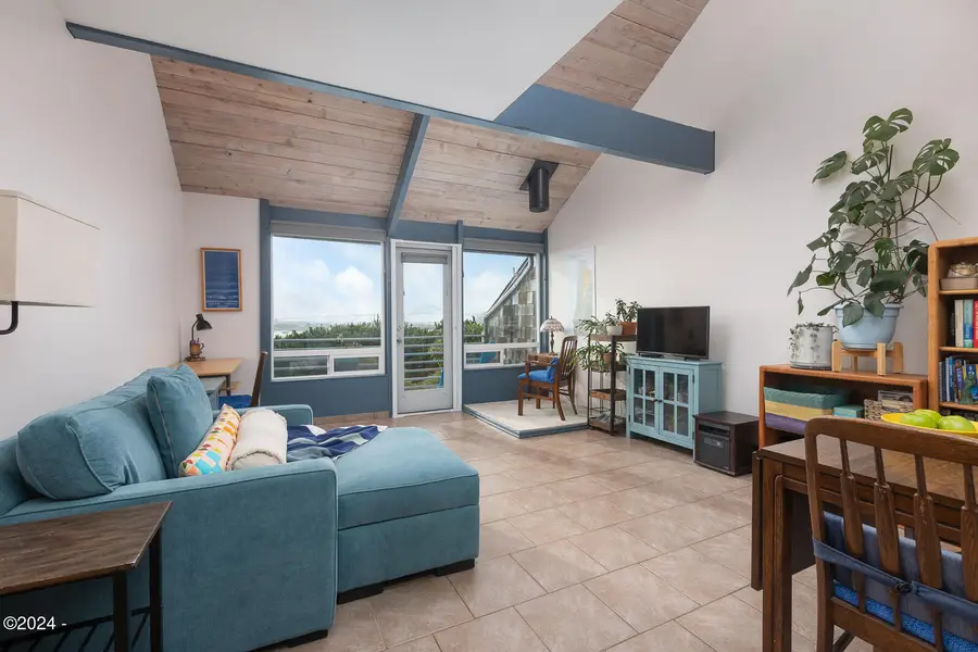 1000 SE Bay, Newport, OR 97365 - #3