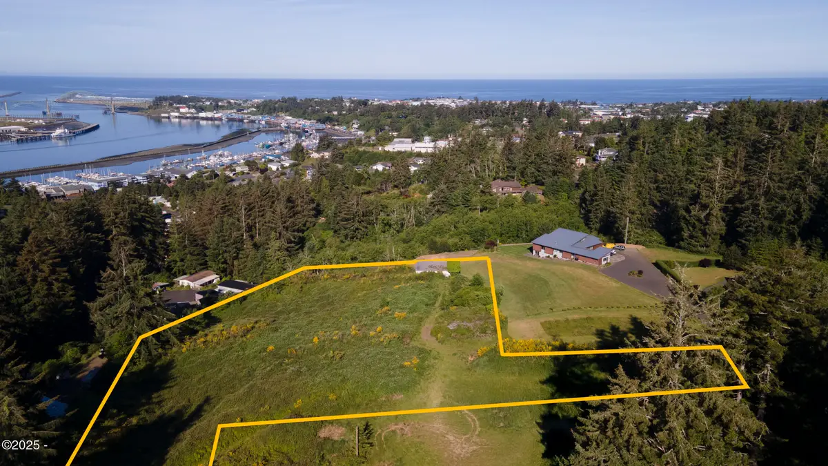 142 SE Norman, Newport, OR 97365 - #1