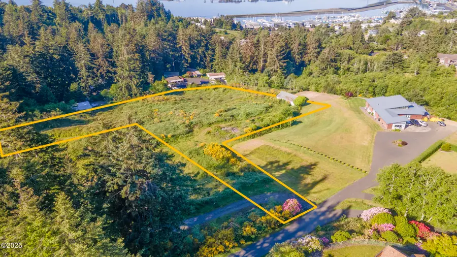 142 SE Norman, Newport, OR 97365 - #2