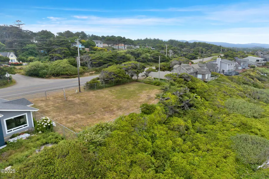 3692 SW Pacific Coast, Waldport, OR 97394 - #3