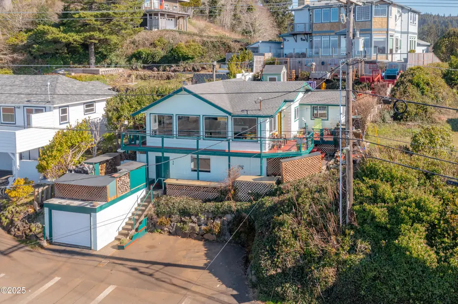 34 NE Williams, Depoe Bay, OR 97341 - #2