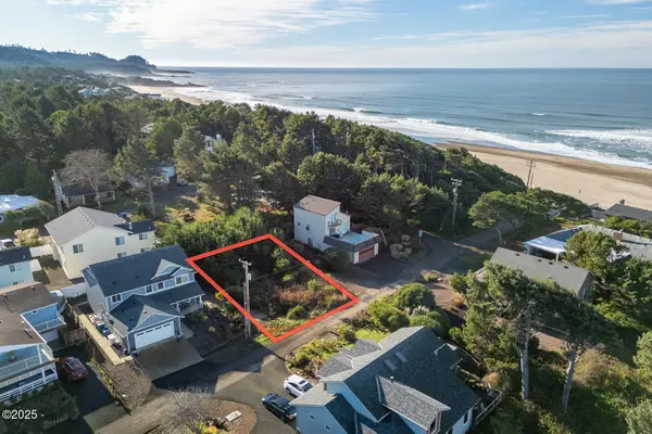 TL 8700 Division, Depoe Bay, OR 97341