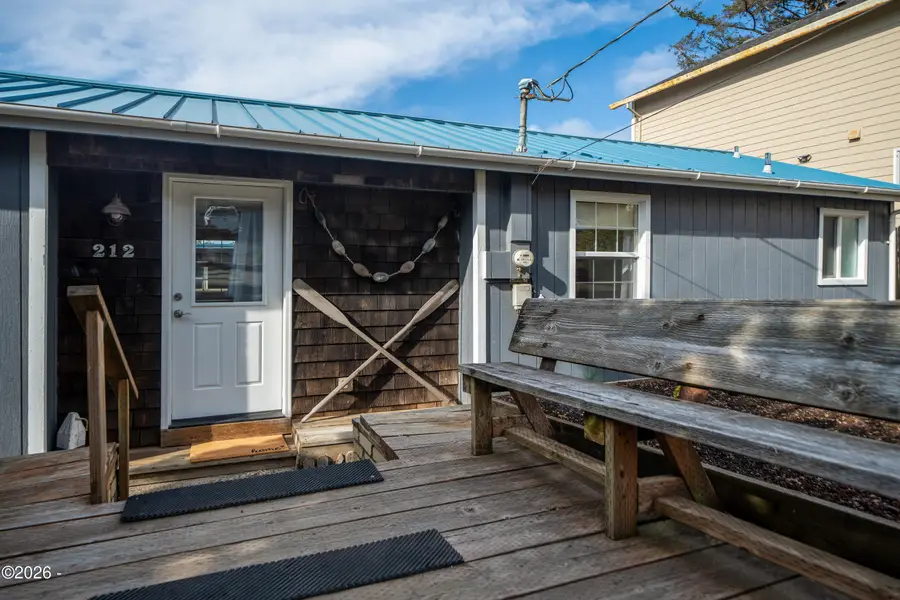 212 NW 55th, Newport, OR 97365 - #2