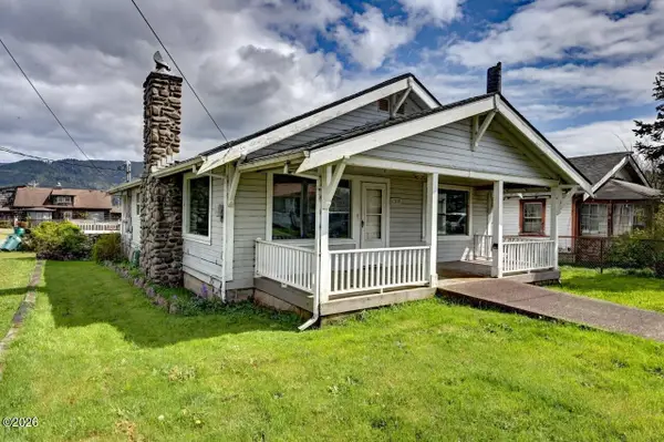 308 1st, Garibaldi, OR 97118