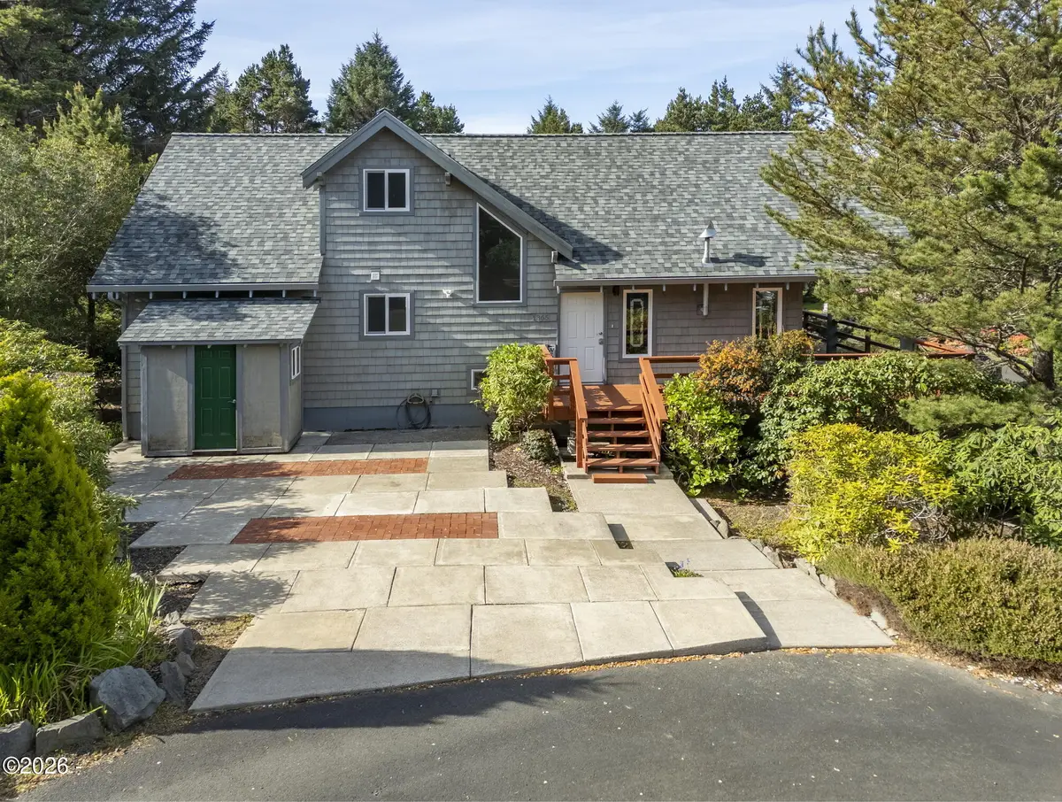 1365 SW Ocean, Waldport, OR 97394 - #1