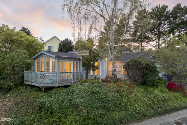 4625 NE Voyage, Lincoln City, OR 97367