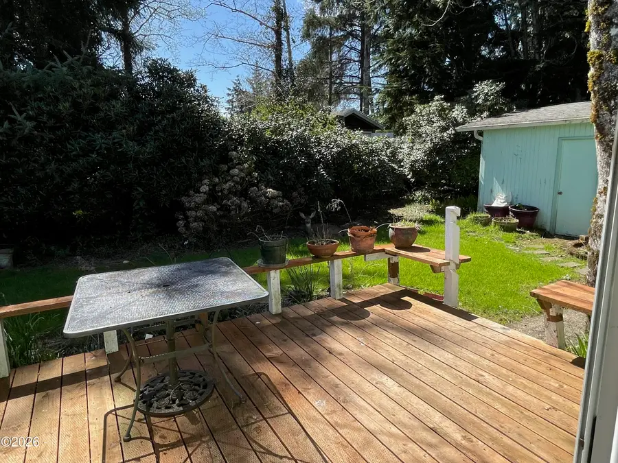 3040 NE 30th, Lincoln City, OR 97367 - #3