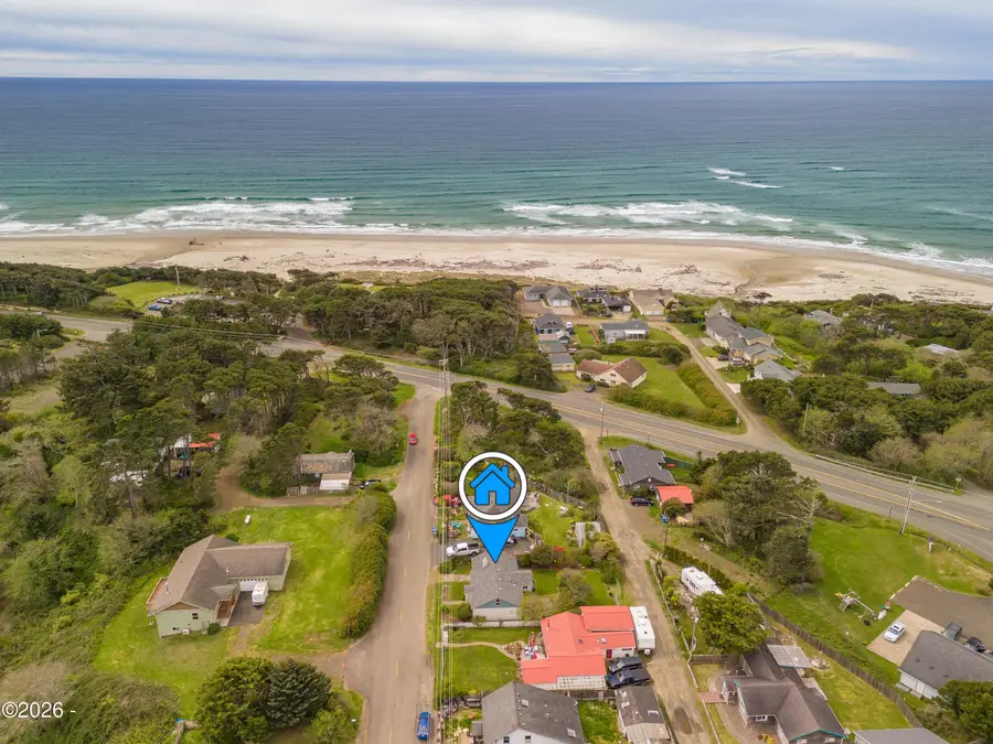 1236 SW Seabrook, Waldport, OR 97394 - #2