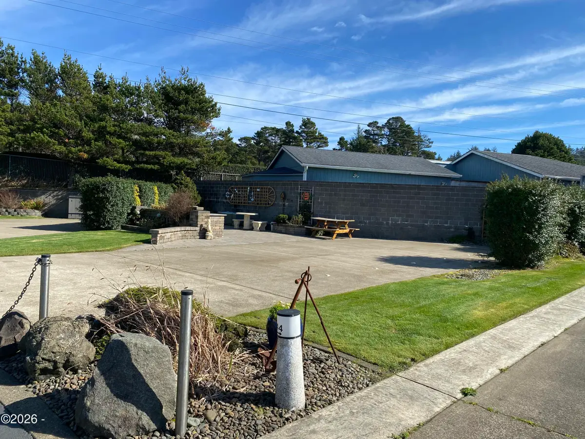 6225 N Coast Hwy Lot 245, Newport, OR 97365 - #1