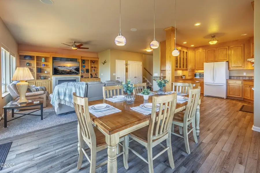 1587 NW 39th, Lincoln City, OR 97367 - #3