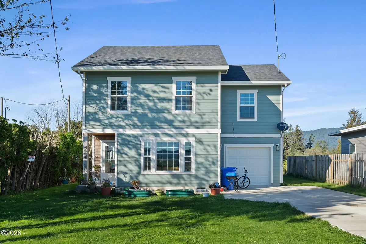 4004 12th, Tillamook, OR 97141 - #1