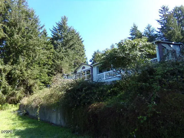 323 NE Forest Hill, Yachats, OR 97498 - #3