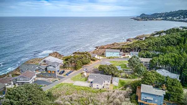 520 SW Cardinal, Depoe Bay, OR 97341
