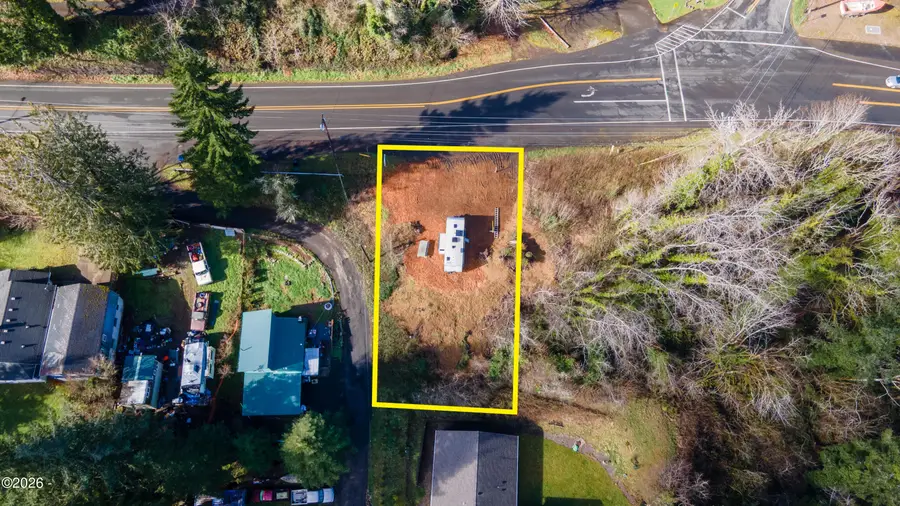 930 NE Hwy 20, Toledo, OR 97391 - #2