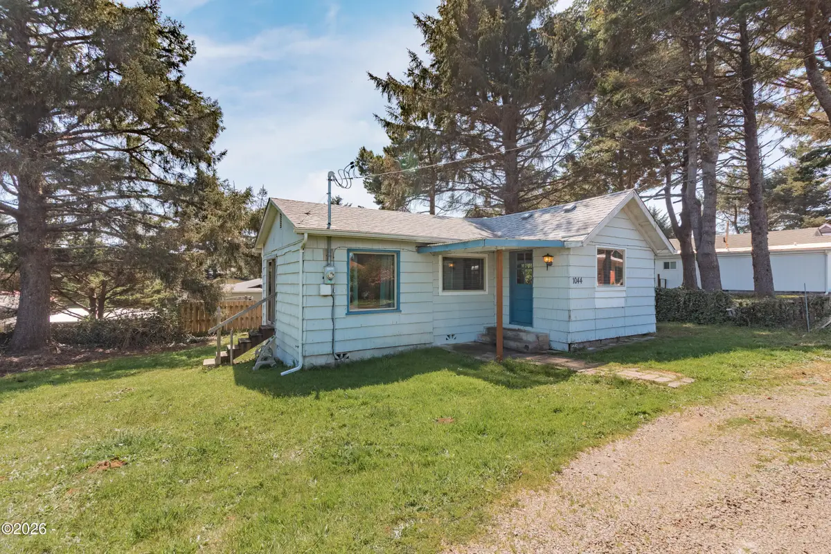 1044 SW 10th, Lincoln City, OR 97367 - #1