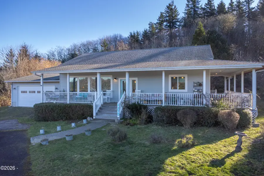 1275 S Bay, Toledo, OR 97391 - #3