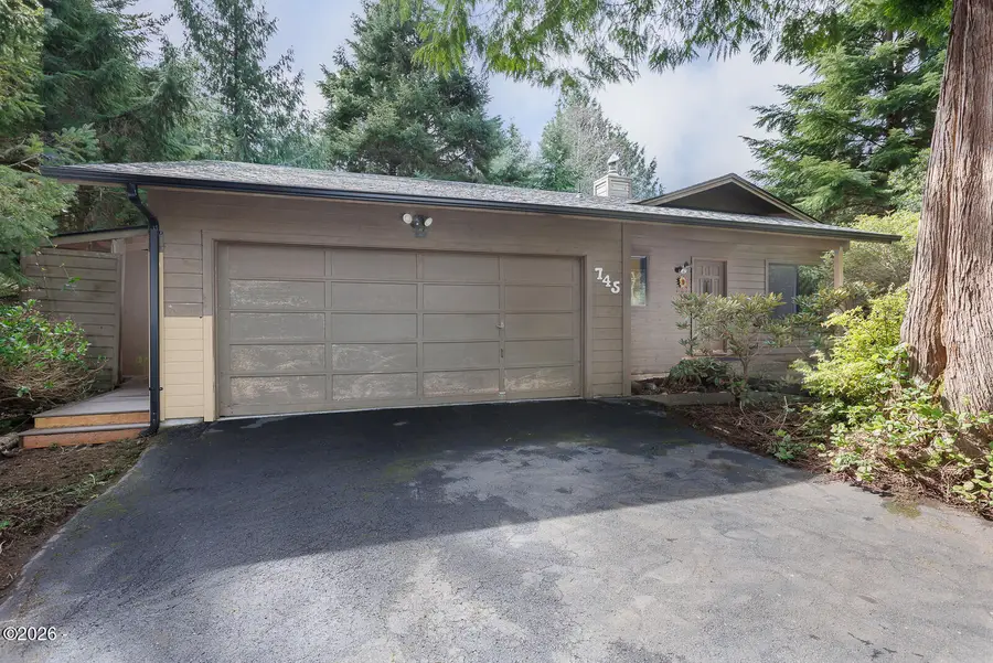 745 SW Norwood Park, Waldport, OR 97394 - #2
