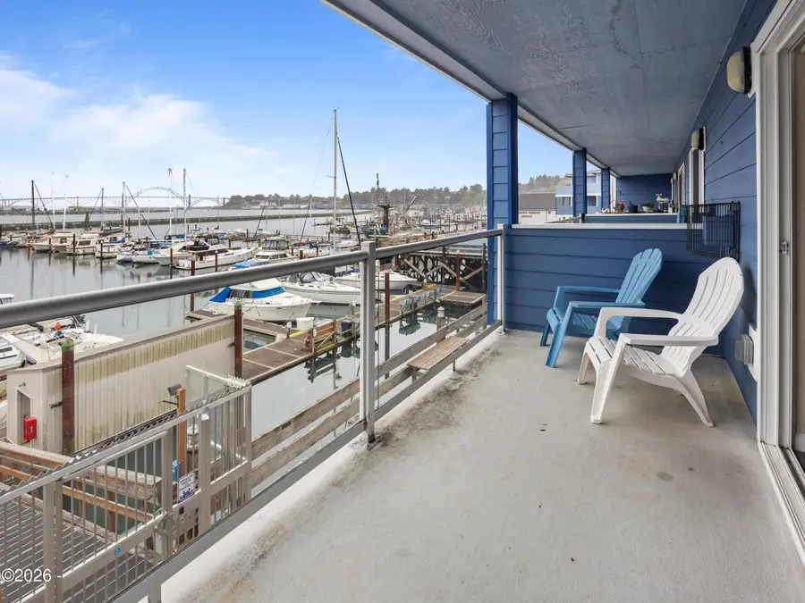 890 SE Bay Blvd Unit #206, Newport, OR 97365 - #3