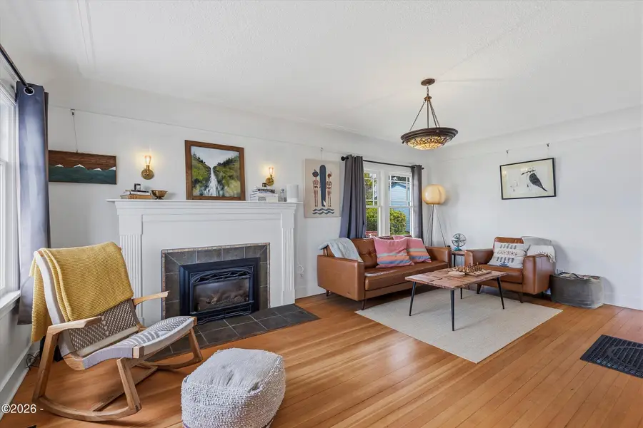 1610 NE 13th, Lincoln City, OR 97367 - #2
