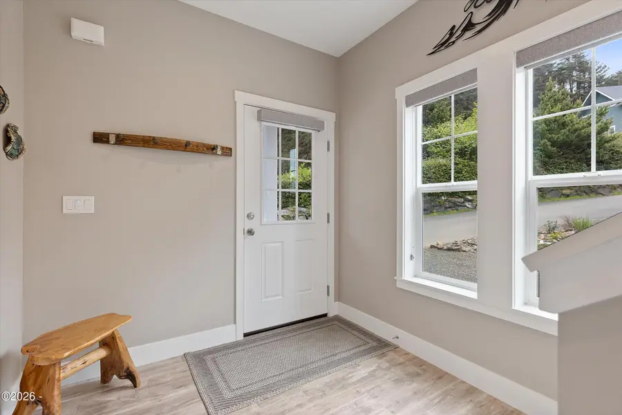 2065 NE Mulberry, Lincoln City, OR 97367 - #3