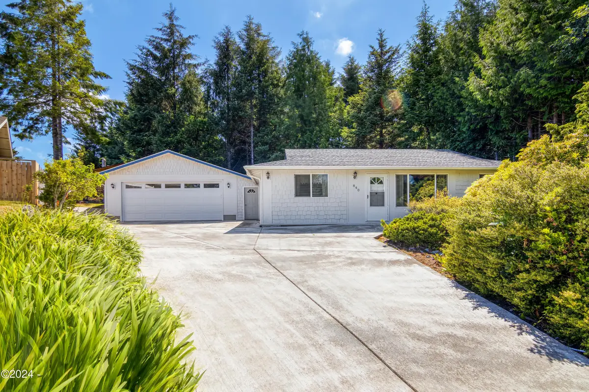 840 SE Ball, Waldport, OR 97394 - #1
