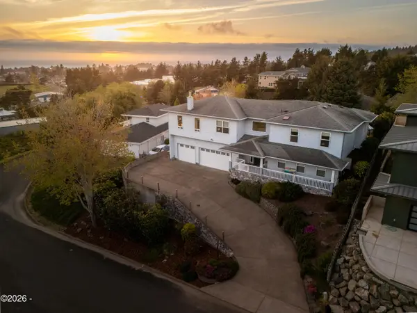 1015 NE 7th, Newport, OR 97365