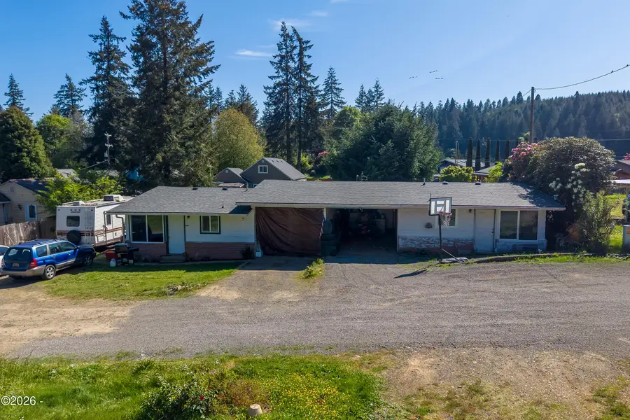 11766 Walnut, Mapleton, OR 97453 - #2