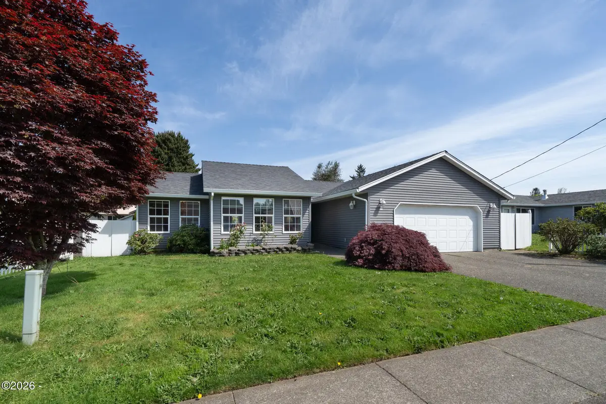 3502 Hawthorne, Tillamook, OR 97141 - #1