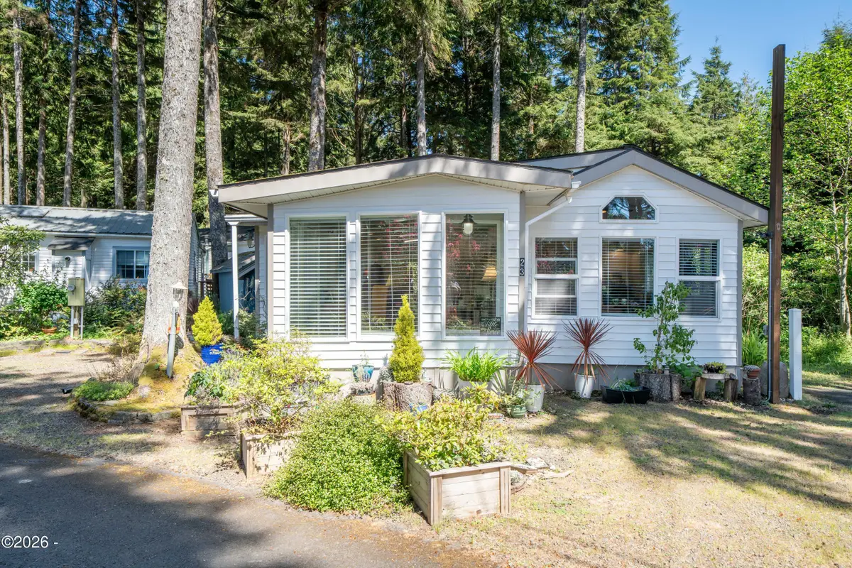 3700 Us-101, Depoe Bay, OR 97341 - #1