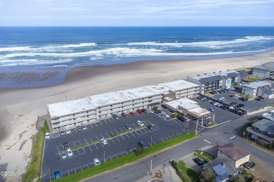 145 NW Inlet Ave, Lincoln City, OR 97367 - #2