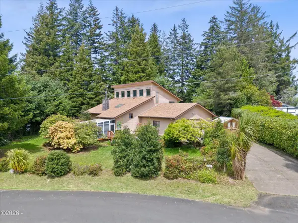 2180 SE Alsea, Waldport, OR 97394
