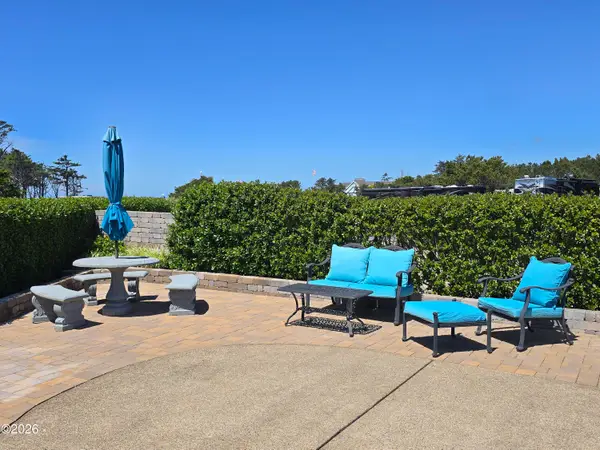 6225 N Coast Hwy, Newport, OR 97365