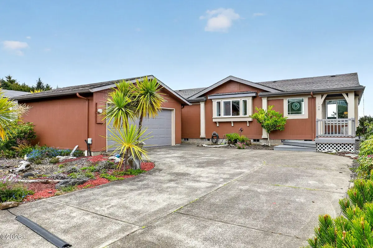 638 NE 55th, Newport, OR 97365 - #1