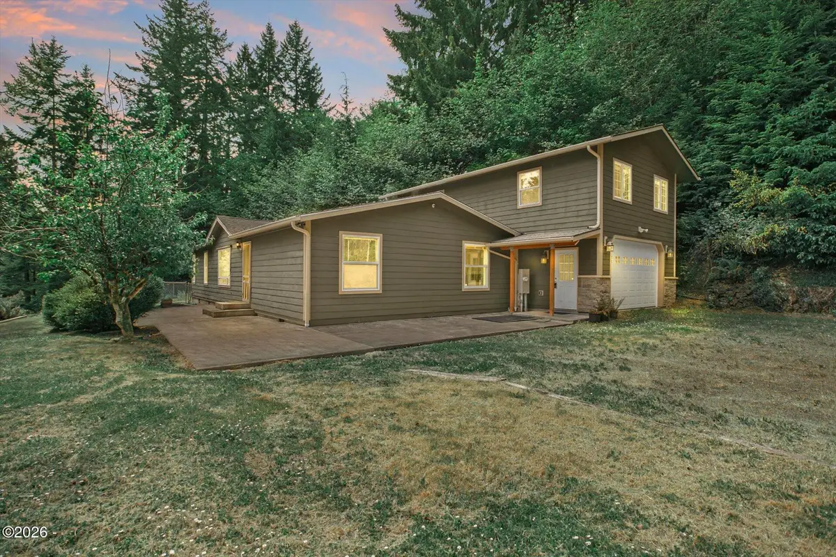 3909 N Bayview Rd, Waldport, OR 97394 - #1