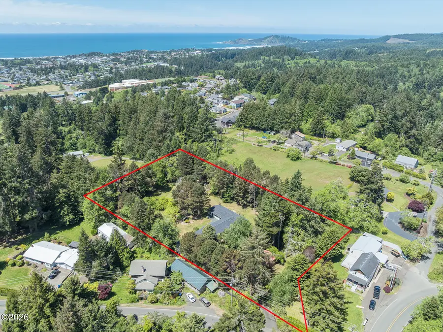 1375 NE Yaquina Heights, Newport, OR 97365 - #3