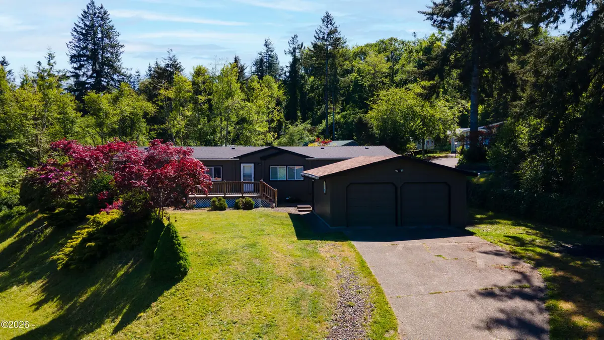 1225 NE Canyon Dr, Toledo, OR 97391 - #1